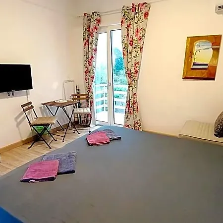 Hotel Karavaki